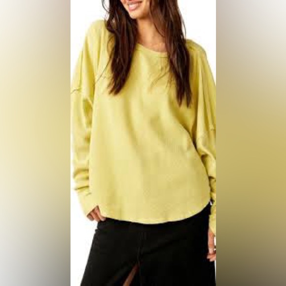 Free People Microphone Drop Thermal Knit Top in Lemon Grass. NWT Size Medium. - Picture 7 of 9